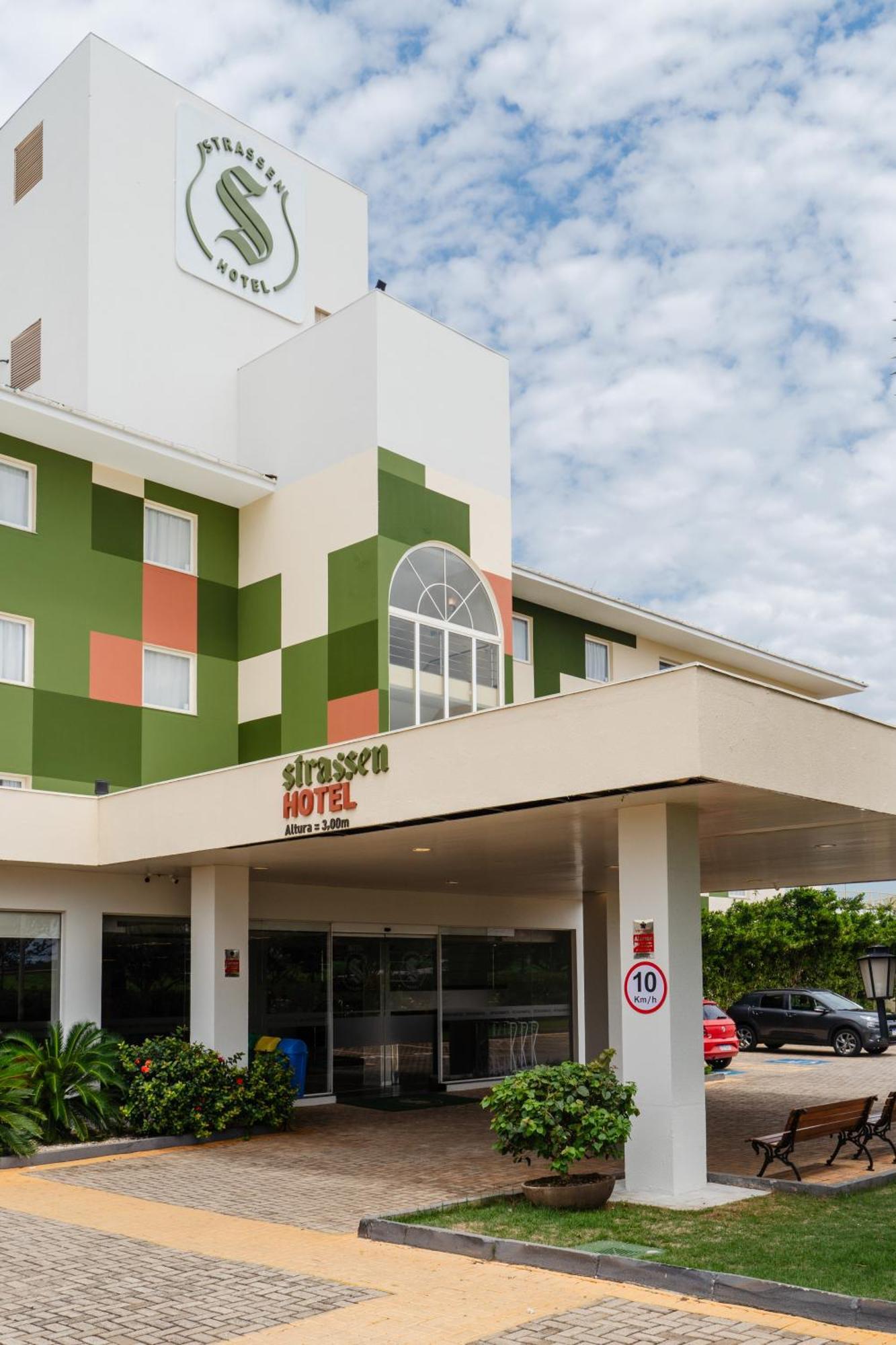 Strassen Hotel Goiania